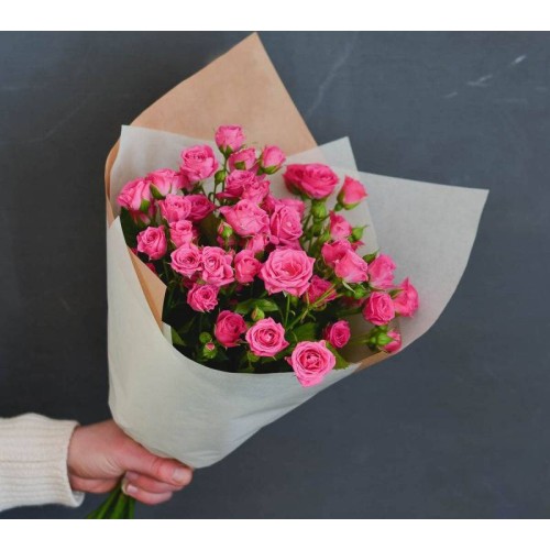 Купить на заказ Букет из 5 кустовых роз с доставкой в Форт-Шевченко