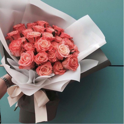Купить на заказ Букет из 31 розовой розы с доставкой в Форт-Шевченко