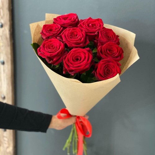 Купить на заказ Букет из 9 красных роз с доставкой в Форт-Шевченко