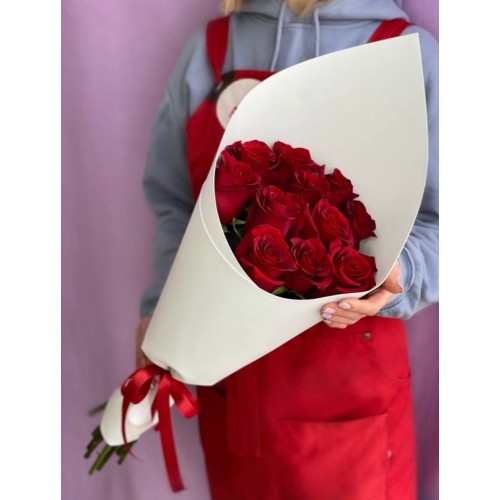 Купить на заказ 15 красных роз с доставкой в Форт-Шевченко
