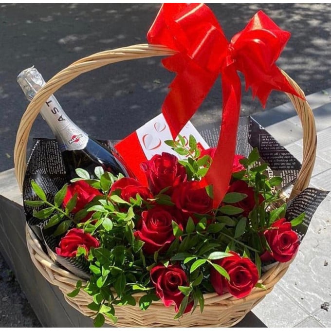 Корзина с цветами 7