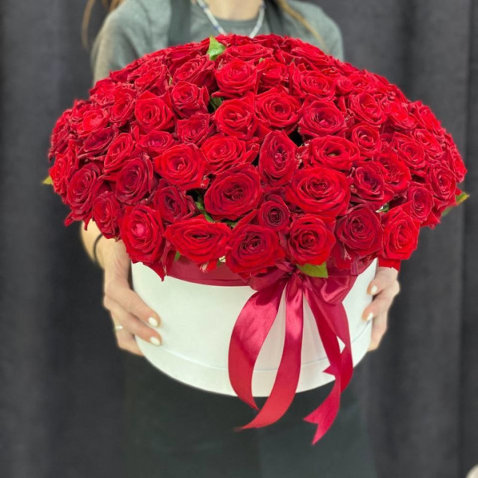 101 красная роза в коробке 101 красная роза в коробке