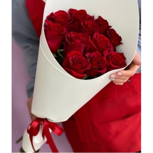 Купить на заказ Букет из 11 красных роз с доставкой в Форт-Шевченко